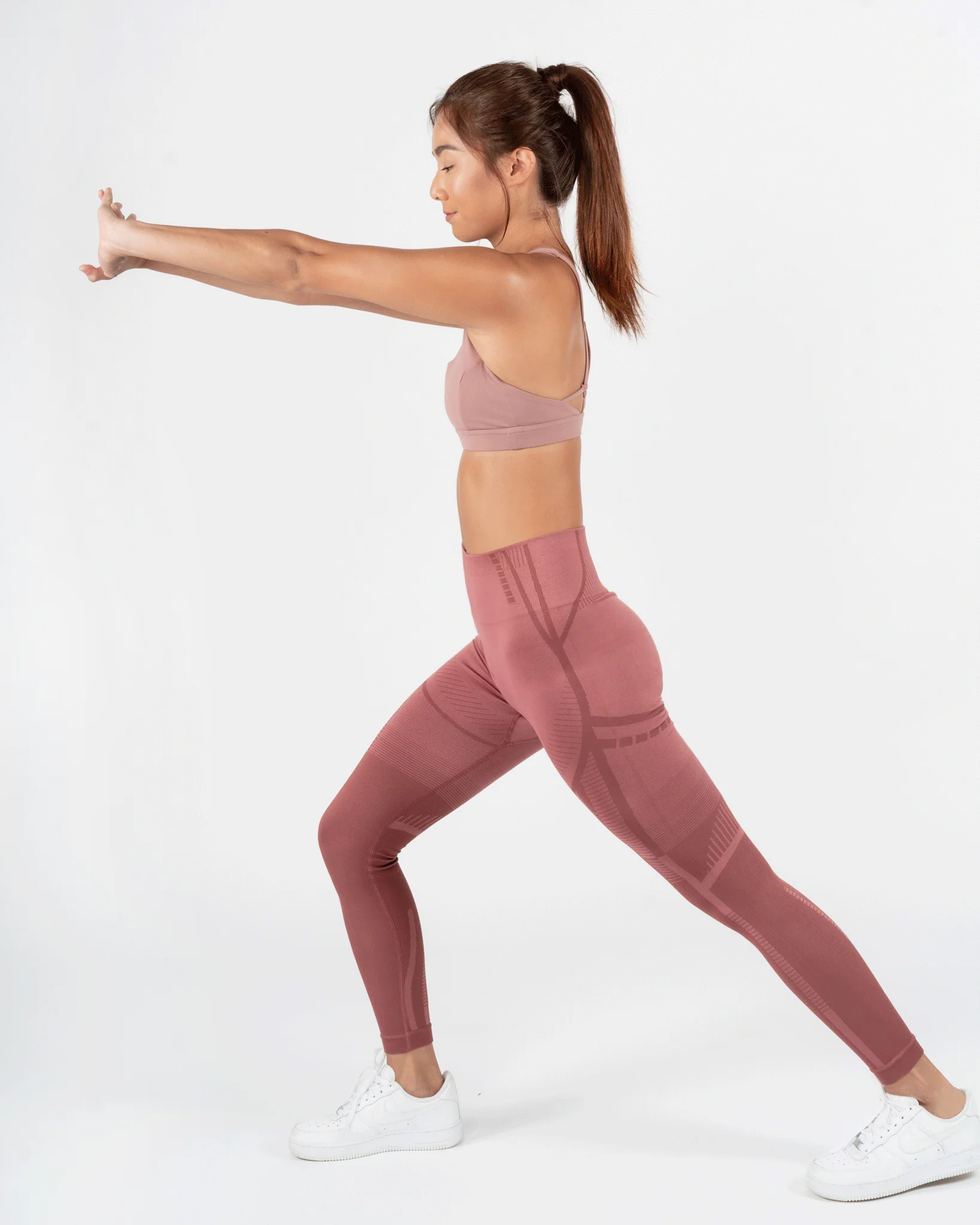 Alive Performance Leggings - Image 9