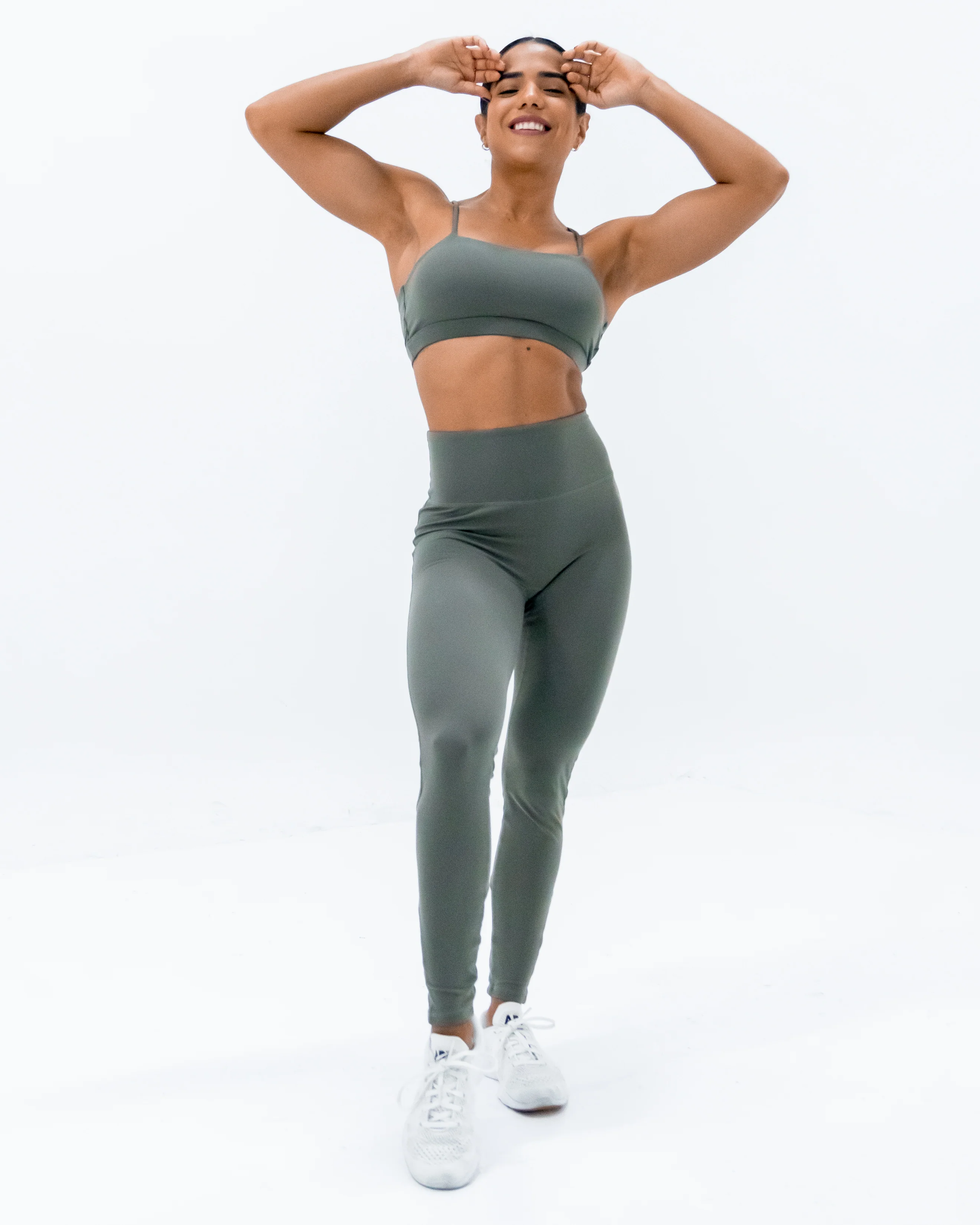 Bandeau Twist Sports Bra - Image 9