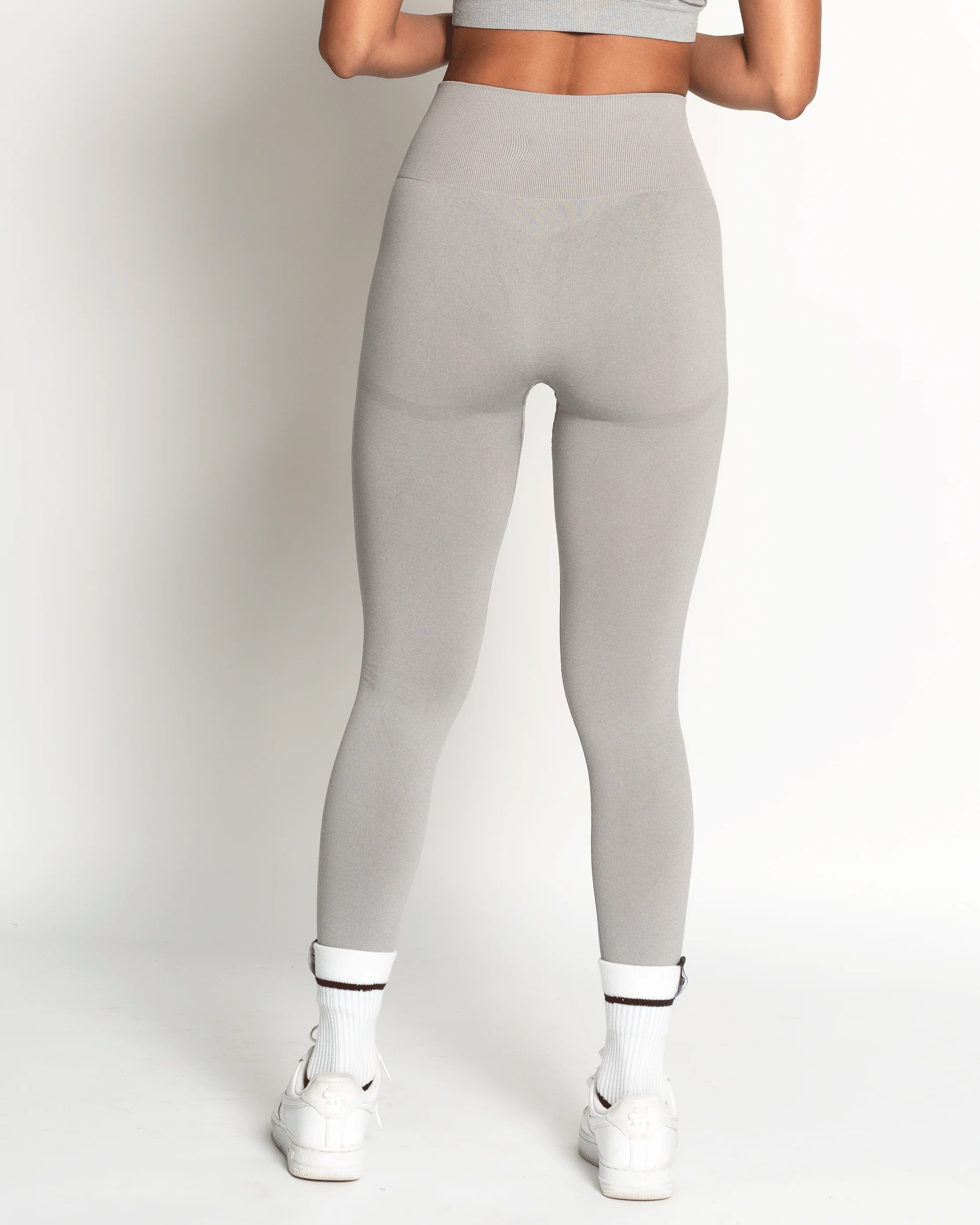 Element Seamless Leggings - Image 8